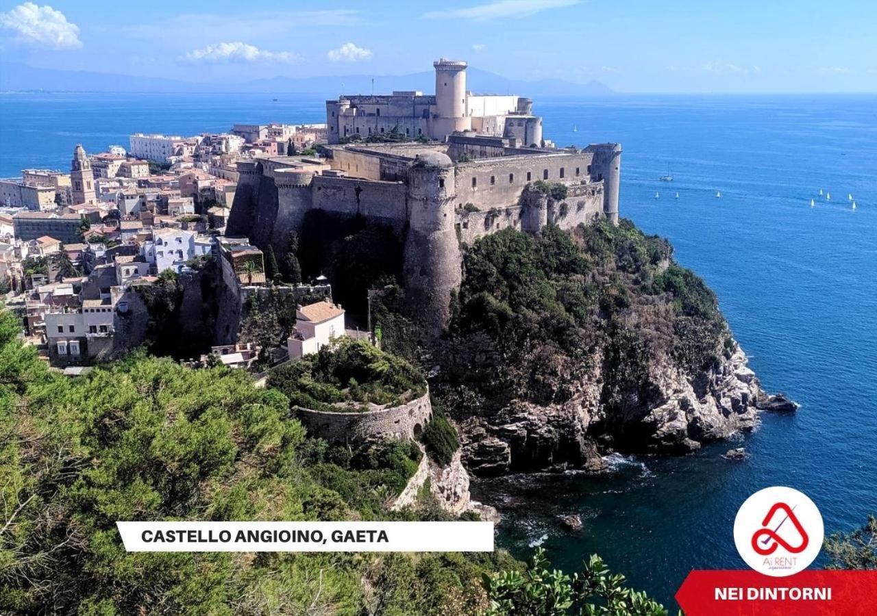 Camera Iris - B&B Antico Casale Monte San Biagio Exterior foto